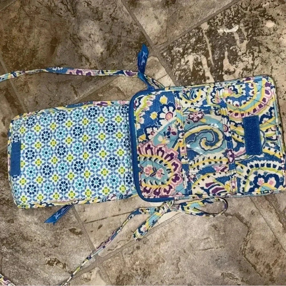 Women’s Vera Bradley Mini Hipster Capri Blue Retired Crossbody Wallet Mini Purse - Picture 5 of 13
